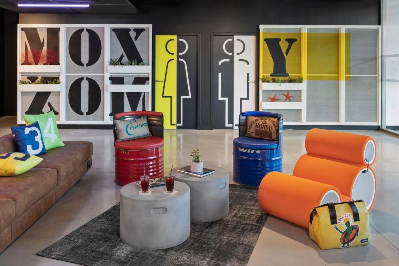 Moxy La Ciotat Hotel Kültér fotó