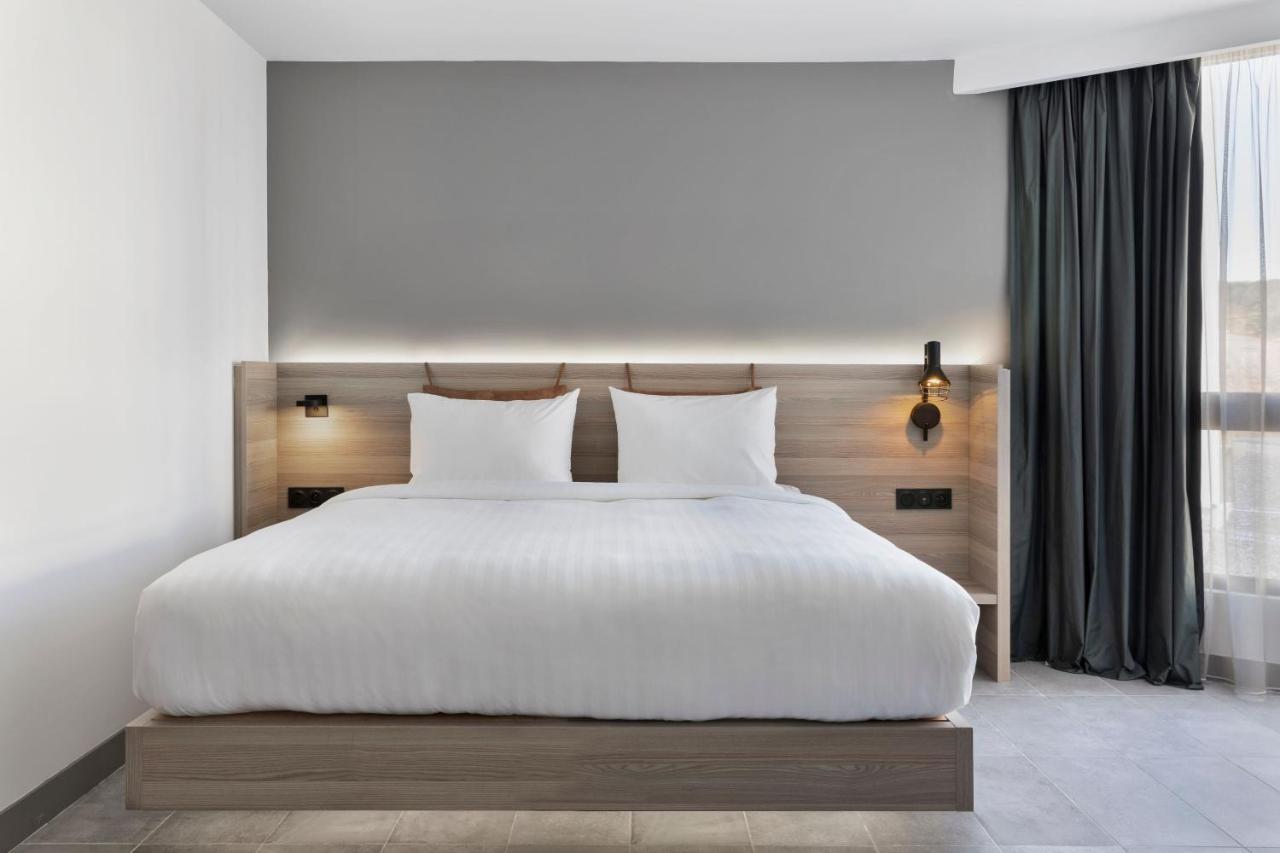 Moxy La Ciotat Hotel Kültér fotó