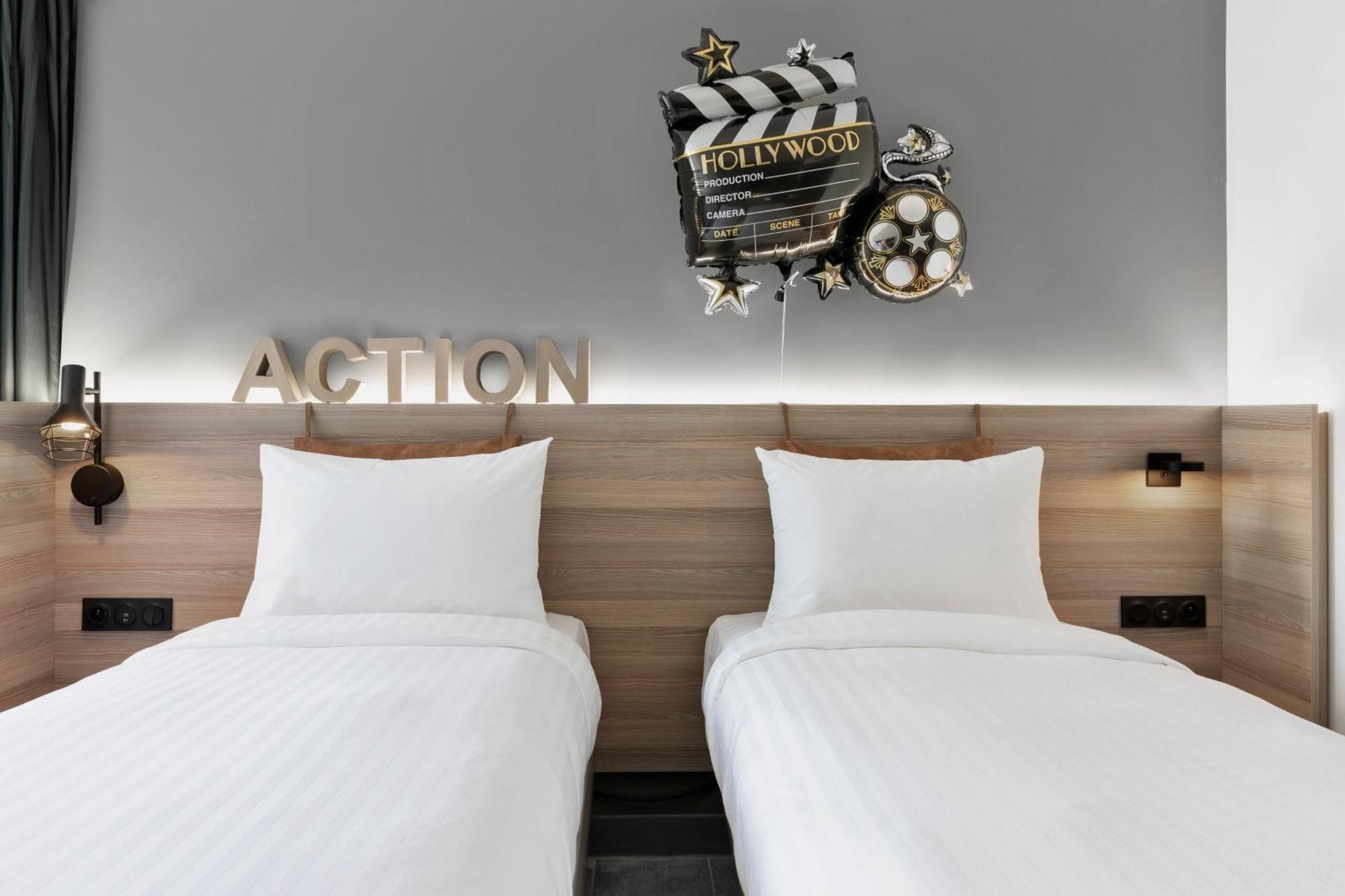 Moxy La Ciotat Hotel Kültér fotó